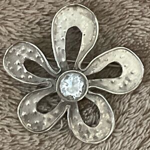 SILPADA 925cz  Vintage Flower Pendant Brooch Pin